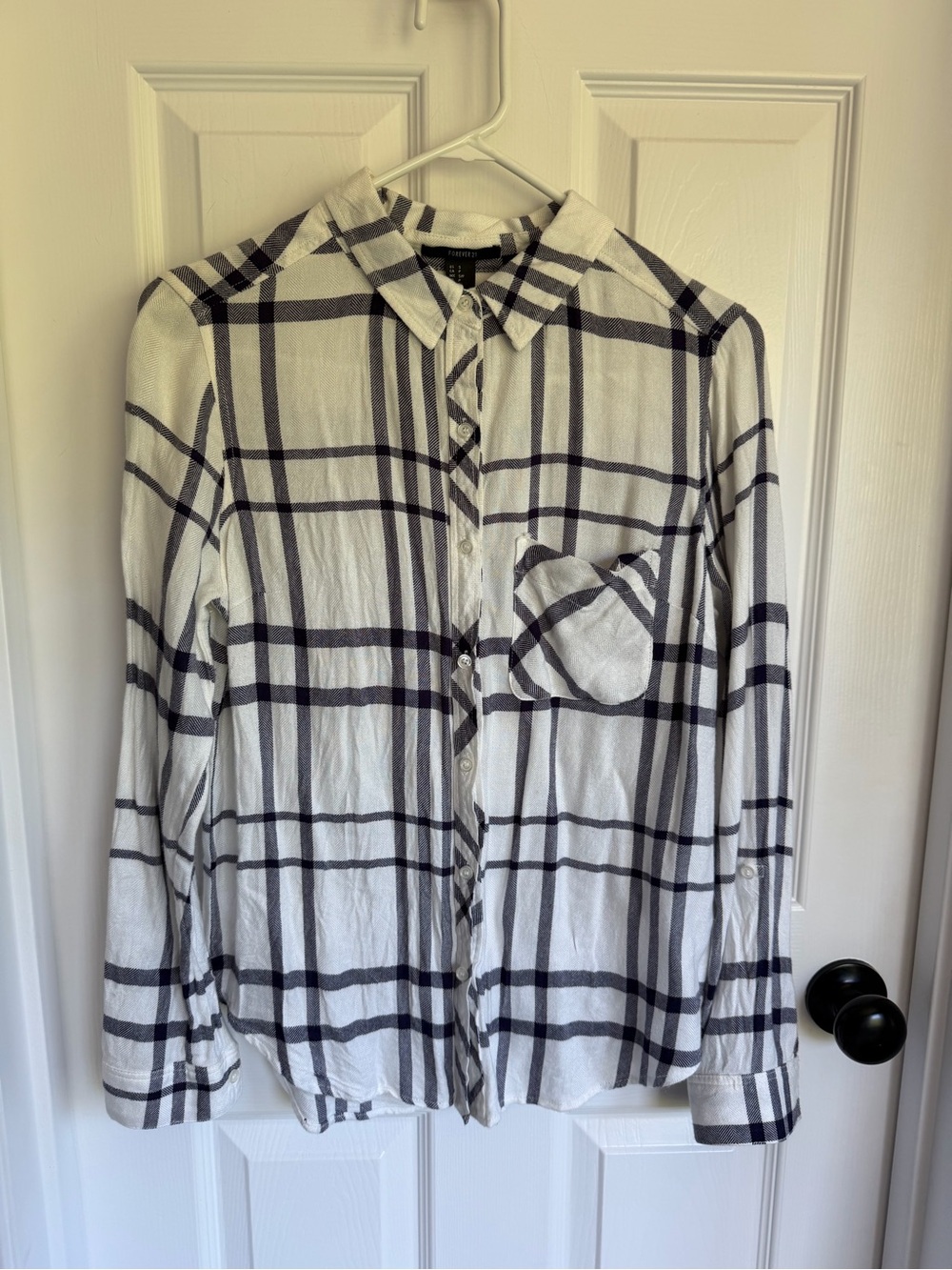 Forever 21 White and Black Plaid Button-Down Shirt